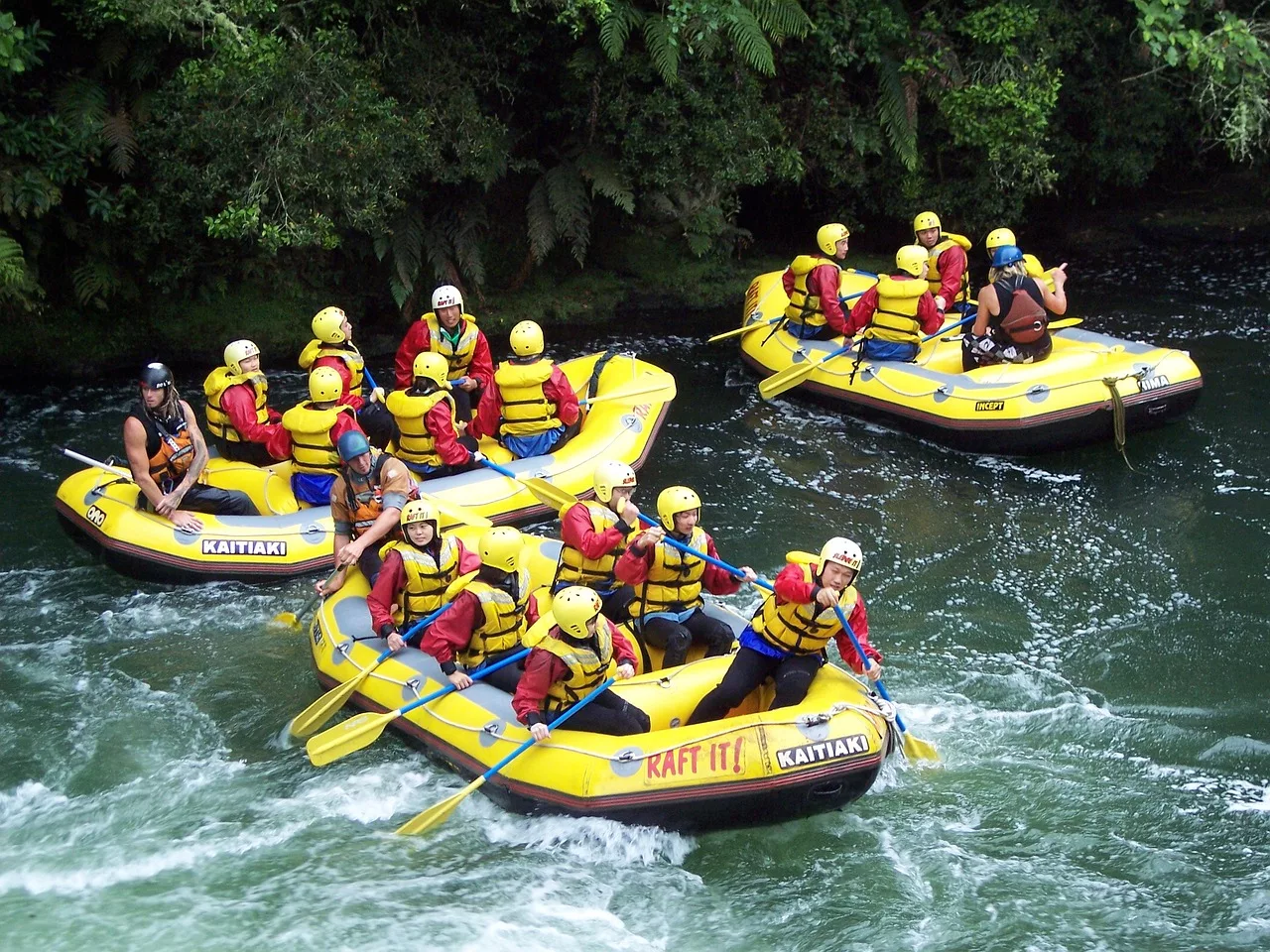 white-water-rafting-in-wisconsin